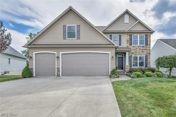 8712 Blue Heron Way, Mentor, OH 44060