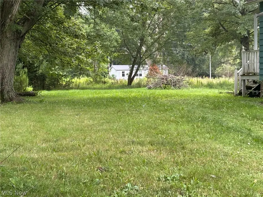 21293 Lake Park Boulevard, Alliance, OH 44601 - #2