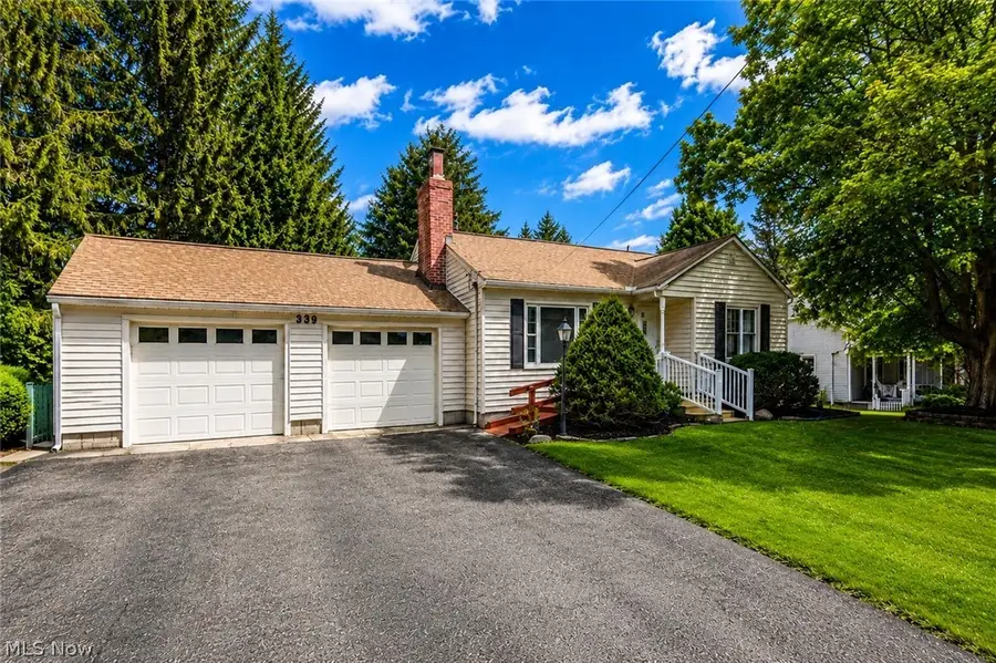 339 S Hambden Street, Chardon, OH 44024 - #2