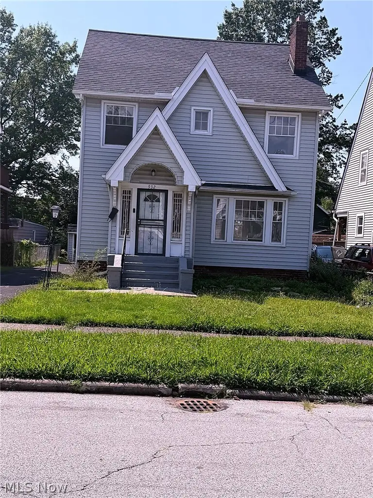 932 Vineshire Road, Cleveland Heights, OH 44121 - #2