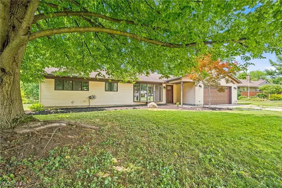 8160 Joyce Road, Broadview Heights, OH 44147 - #2