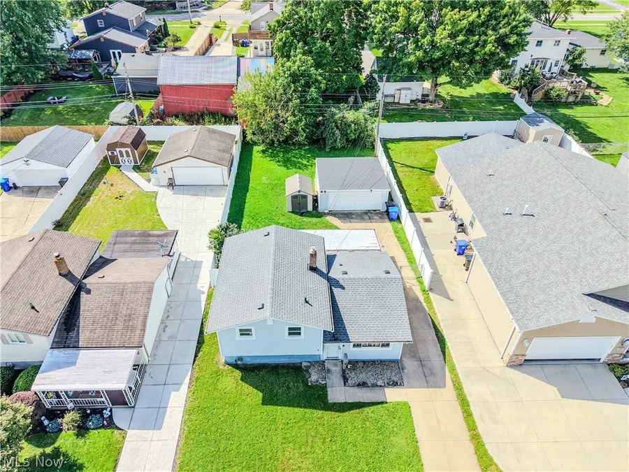 15979 Southway Drive, Brook Park, OH 44142 - #3