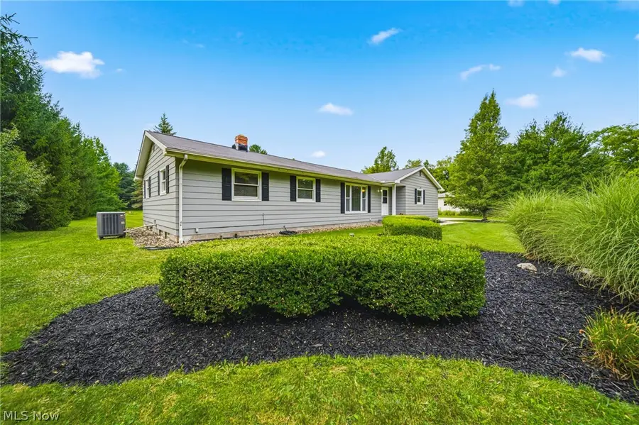 9225 Willson Drive, Chagrin Falls, OH 44023 - #2