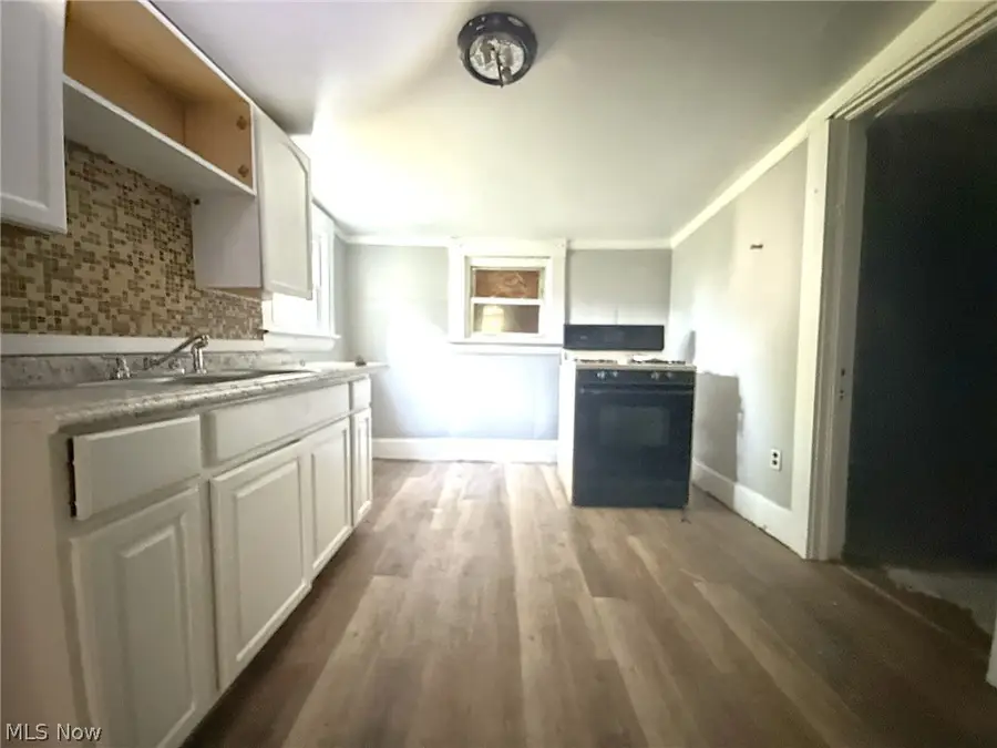 3310 W 54th Street, Cleveland, OH 44102 - #2