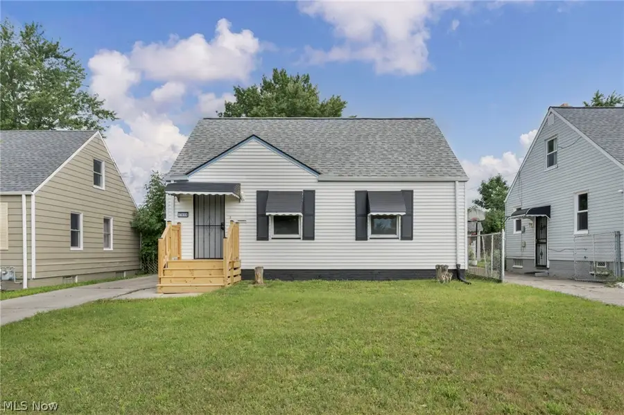 17419 Lotus Drive, Cleveland, OH 44128 - #2