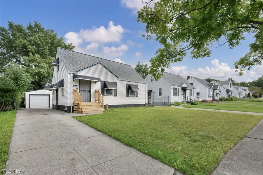 17419 Lotus Drive, Cleveland, OH 44128 - #3