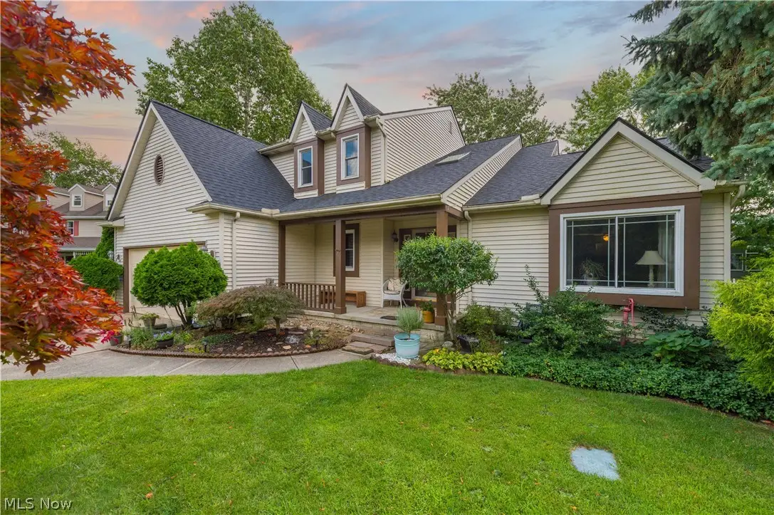 817 Quail Hollow Circle, Avon Lake, OH 44012 - #1
