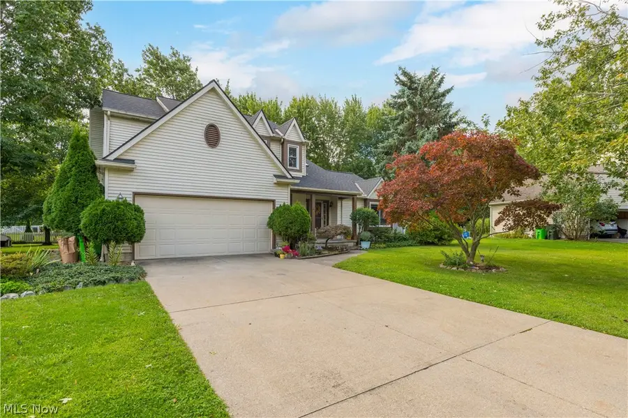 817 Quail Hollow Circle, Avon Lake, OH 44012 - #2