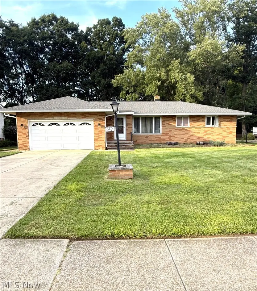549 N Skyline Drive, Seven Hills, OH 44131 - #1