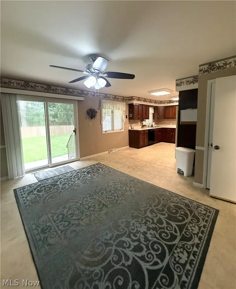 549 N Skyline Drive, Seven Hills, OH 44131 - #3