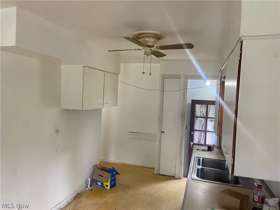 3487 W 63rd Street, Cleveland, OH 44102 - #3