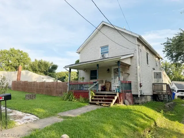 302 Ravenna Avenue, Ravenna, OH 44266 - #1