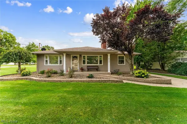 82 Ward Avenue, New Middletown, OH 44442