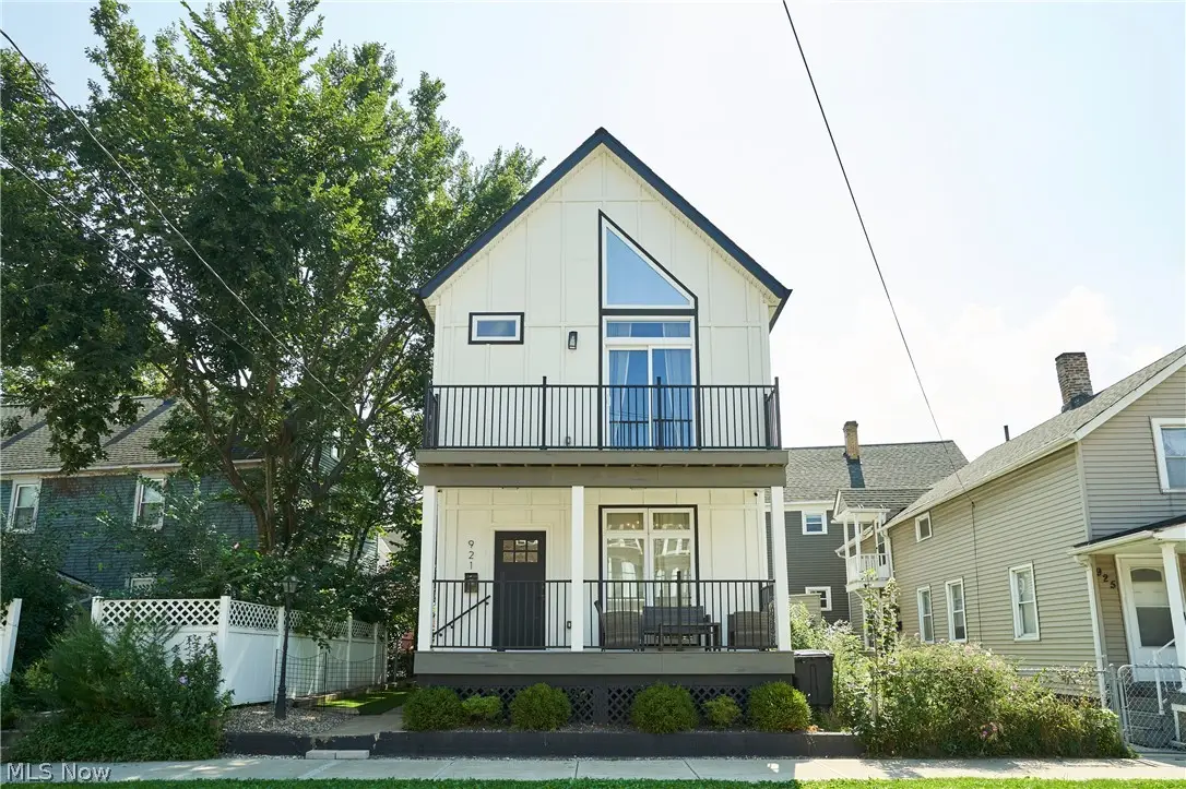 921 Jefferson Avenue, Cleveland, OH 44113 - #1