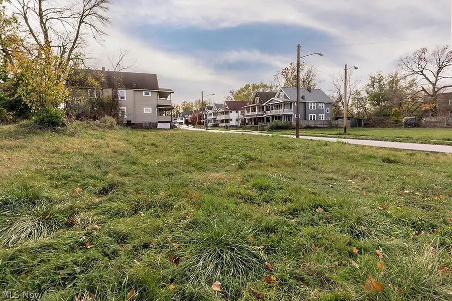 14302 Coit Road, Cleveland, OH 44110 - #2