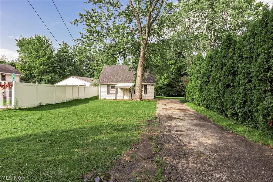 451 North Street, Chardon, OH 44024 - #2