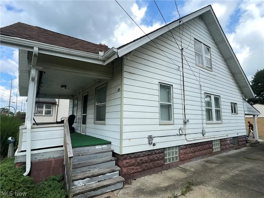 97 Creed Street, Struthers, OH 44471 - #2