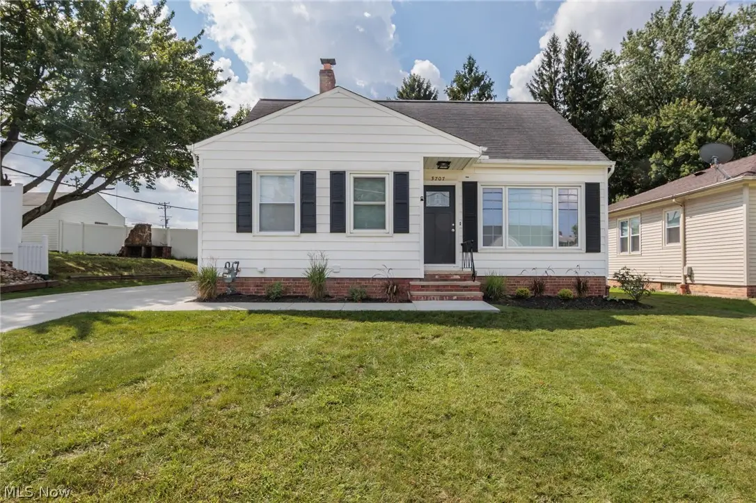 3707 Longwood Avenue, Parma, OH 44134 - #1