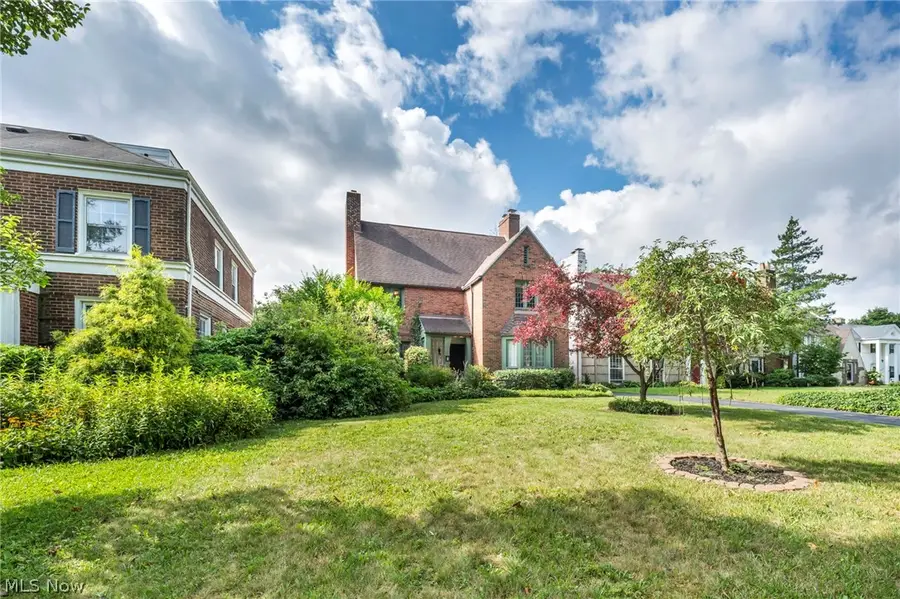 18126 Lomond Boulevard, Shaker Heights, OH 44122 - #3
