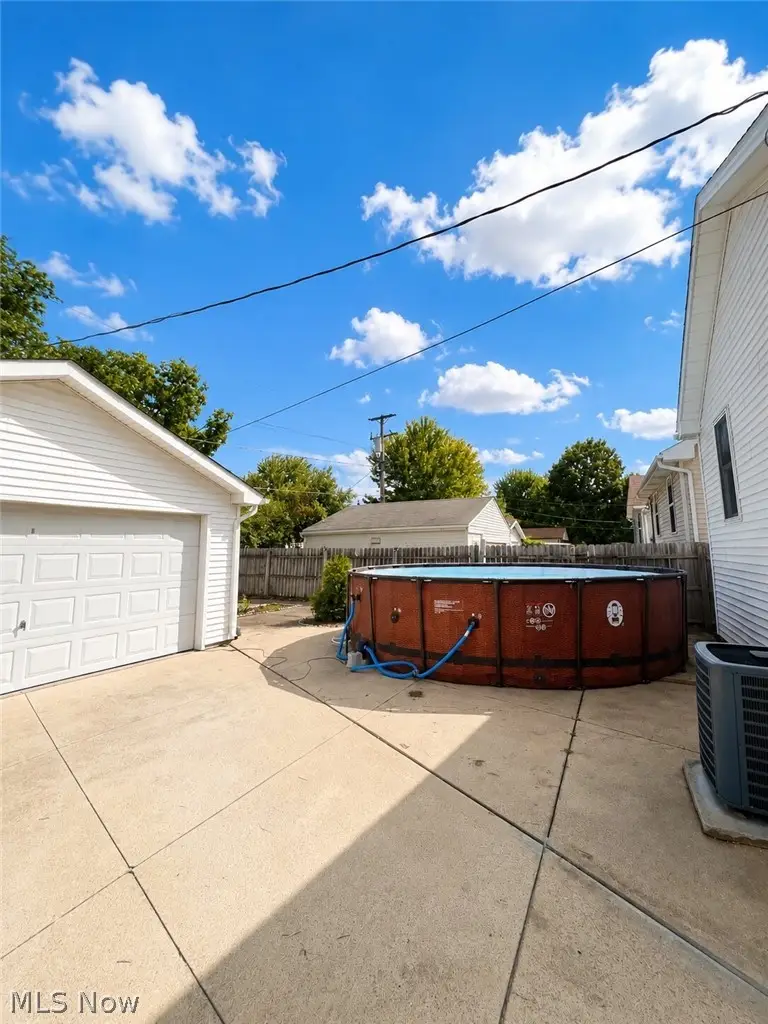 12910 Bennington Avenue, Cleveland, OH 44135 - #2
