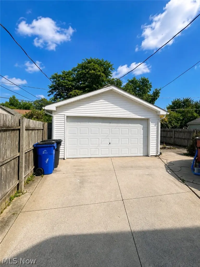 12910 Bennington Avenue, Cleveland, OH 44135 - #3
