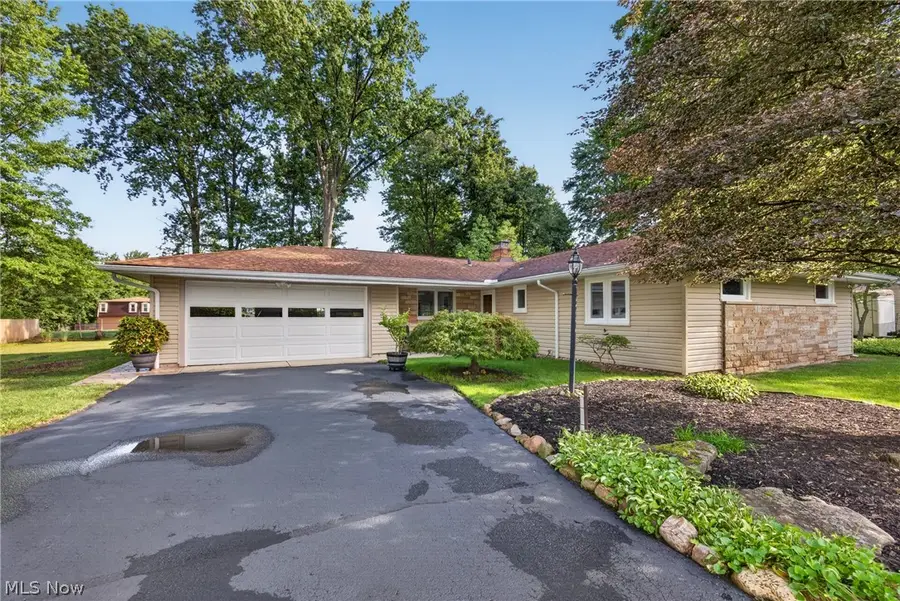 9075 Creekwood Drive, Mentor, OH 44060 - #2