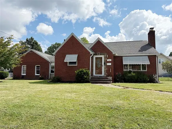706 Broad Nw Avenue, Canton, OH 44708