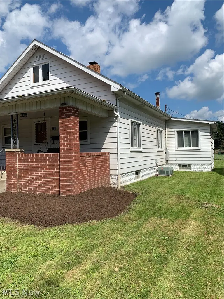 743 Ray Nw Avenue, New Philadelphia, OH 44663 - #2