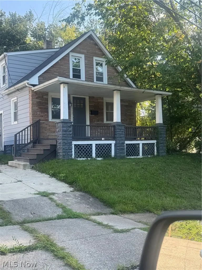 14512 Williams Street, Maple Heights, OH 44137 - #2