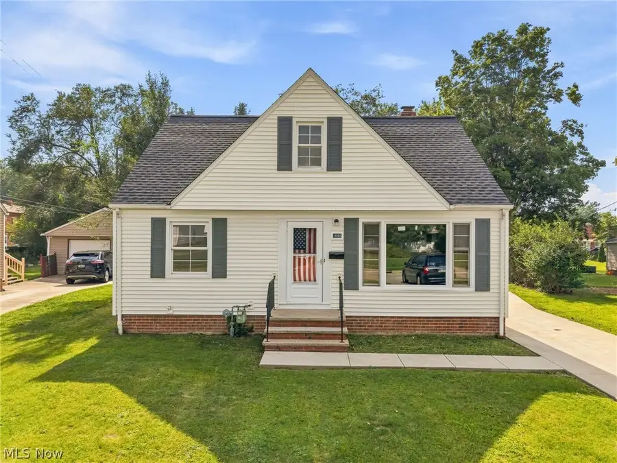 1666 Ridgeview Drive, Wickliffe, OH 44092 - #2
