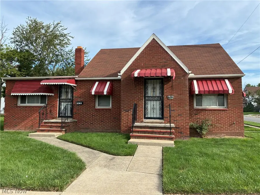 14323 Harvard Avenue, Cleveland, OH 44128 - #2