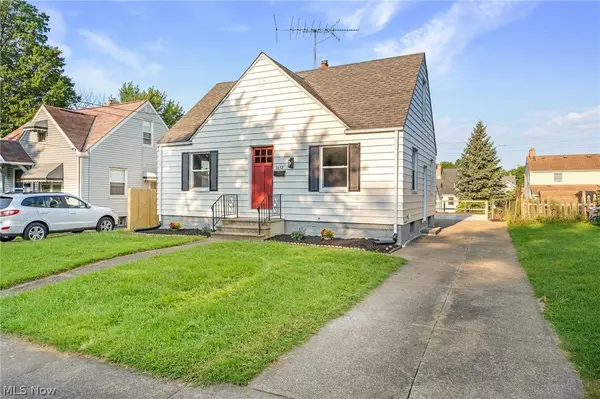 1632 Redwood Avenue, Akron, OH 44301