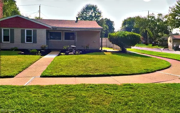 307 Rowan Drive, Berea, OH 44017