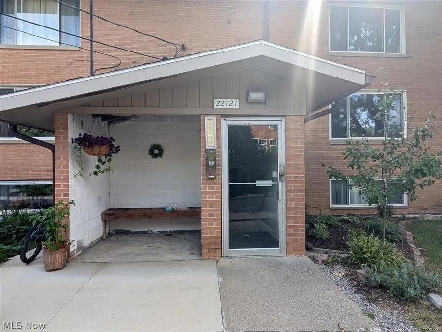 22121 River Oaks #E12, Rocky River, OH 44116 - #2
