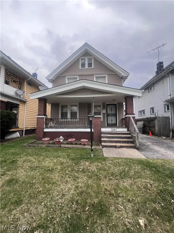 1261 E 134th Street, East Cleveland, OH 44112