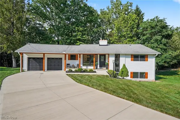 10385 King Coe Lane, Strongsville, OH 44149