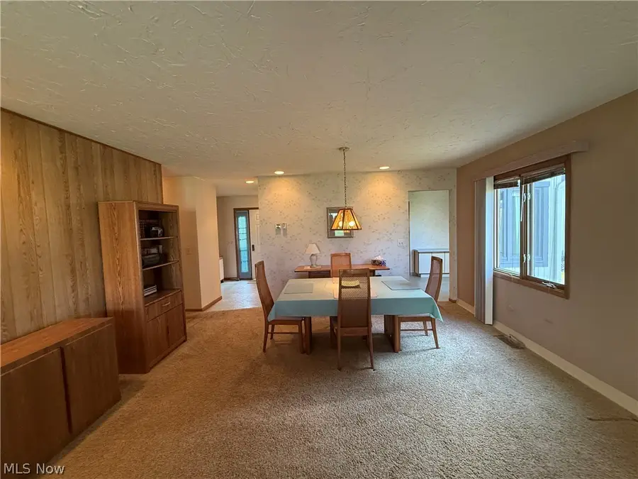 12272 Woodside Court #F18, Strongsville, OH 44136 - #2