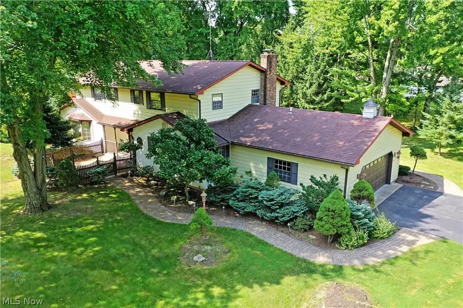 211 Fox Run, Cortland, OH 44410 - #3