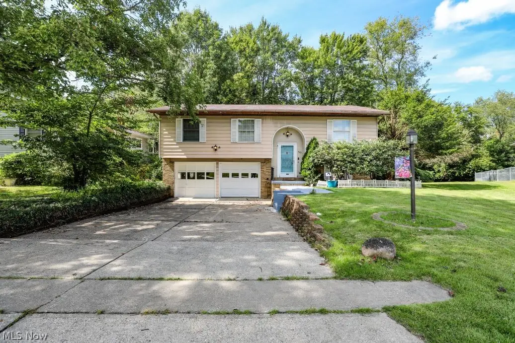 543 Brush Road, Ravenna, OH 44266 - #1