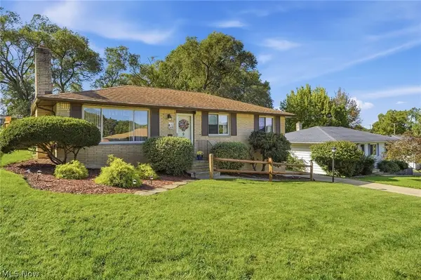 2775 Somia Drive, Parma, OH 44134