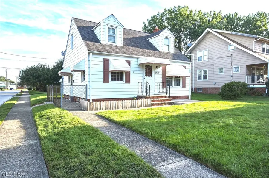 21351 Goller Avenue, Euclid, OH 44119 - #2
