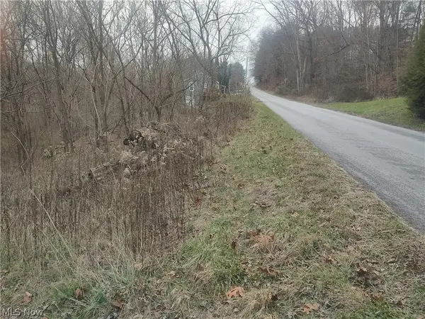Cr 58, Coshocton, OH 43812