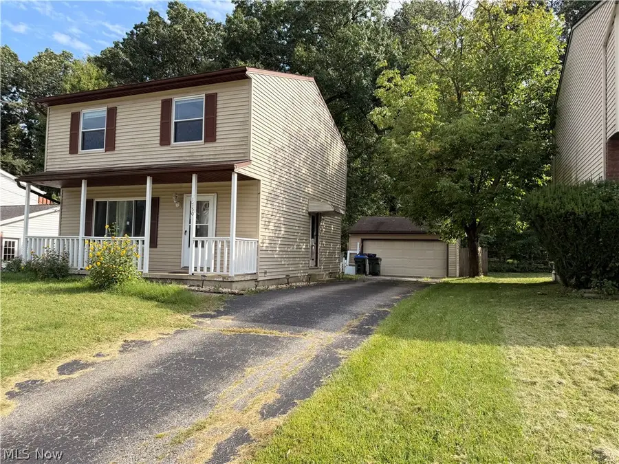 1750 Oneida Avenue, Cuyahoga Falls, OH 44221 - #3