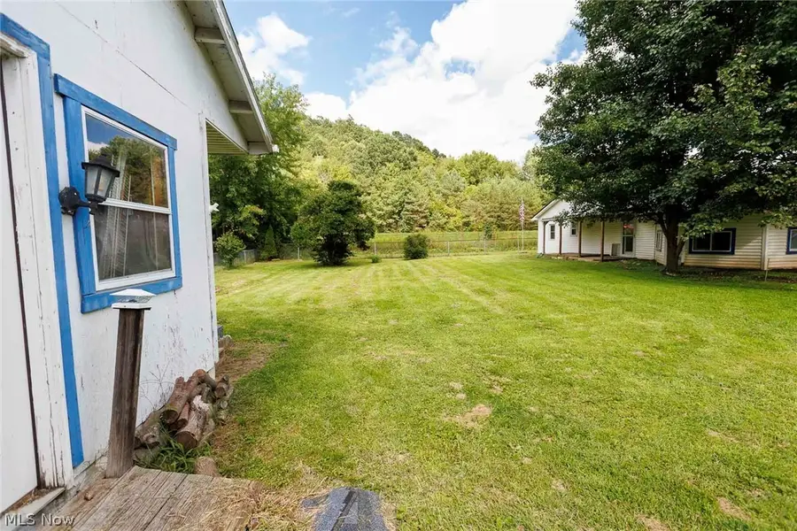 1843 SE Brightwood Road, New Philadelphia, OH 44663 - #2