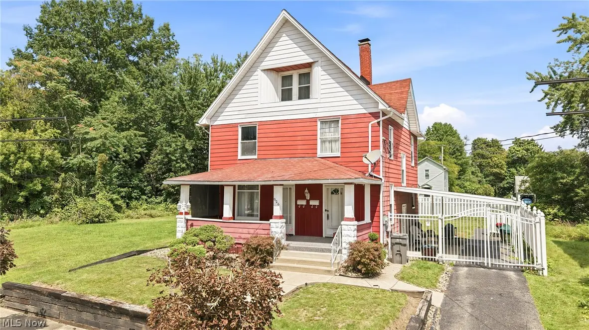 826 Parkwood Avenue #1 & 2, Youngstown, OH 44502 - #1