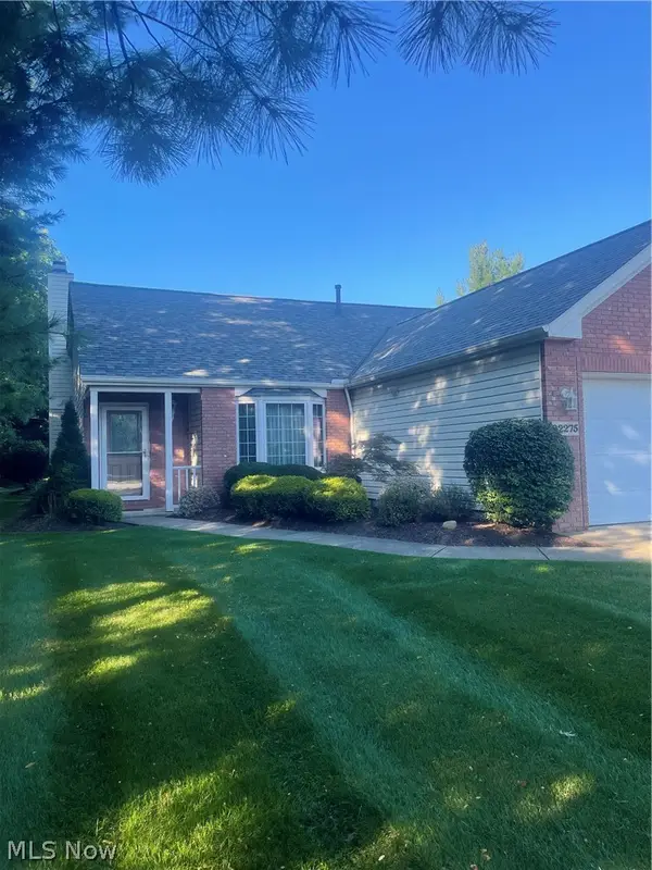 22275 Harvest Oval, Strongsville, OH 44149