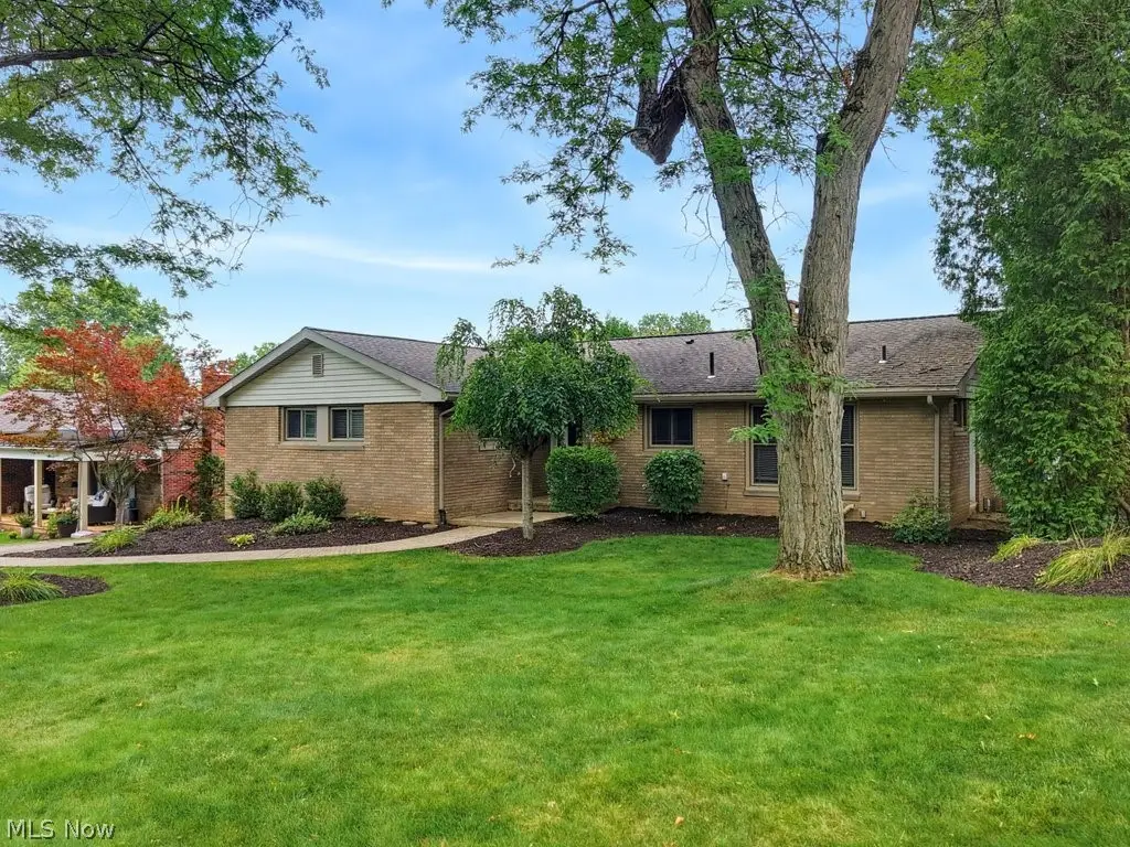 729 Crestwood Avenue, Wadsworth, OH 44281 - #1