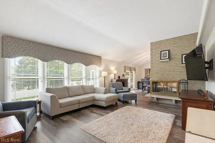 729 Crestwood Avenue, Wadsworth, OH 44281 - #3