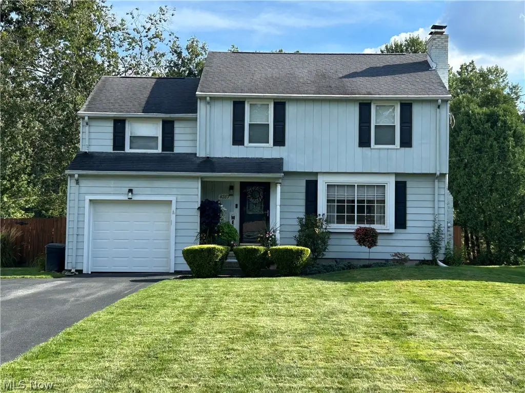 4287 Woodleigh Lane, Austintown, OH 44511 - #1