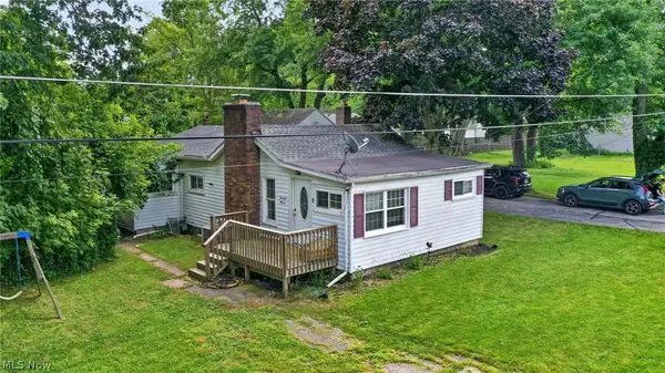 1411 Easton Avenue, Madison, OH 44057